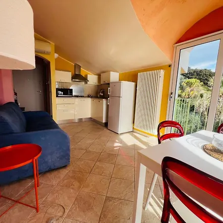 La Brezza - Luxury *