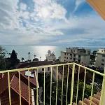 La Brezza - Luxury