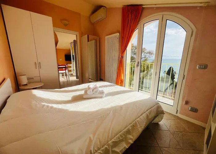 La Brezza - Luxury *