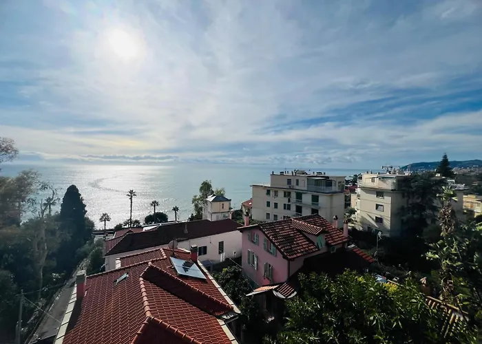 La Brezza - Luxury Apartment